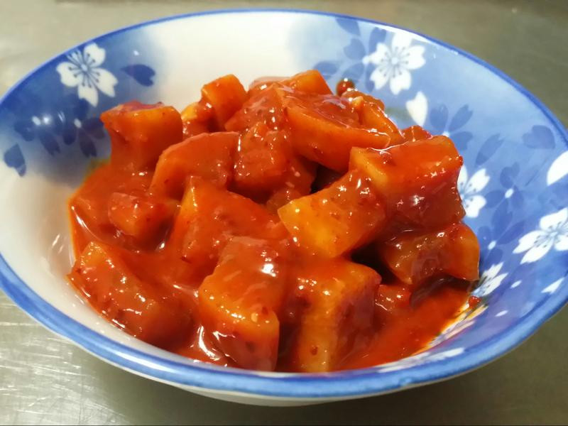 韩式凉拌辣萝卜