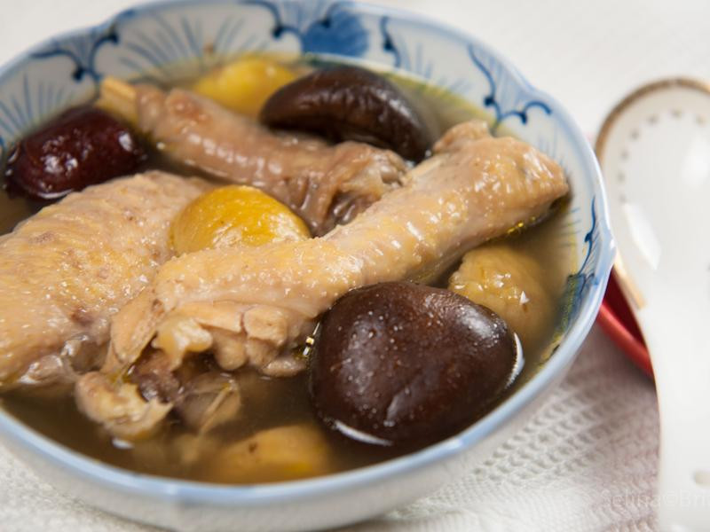 栗子香菇鸡汤