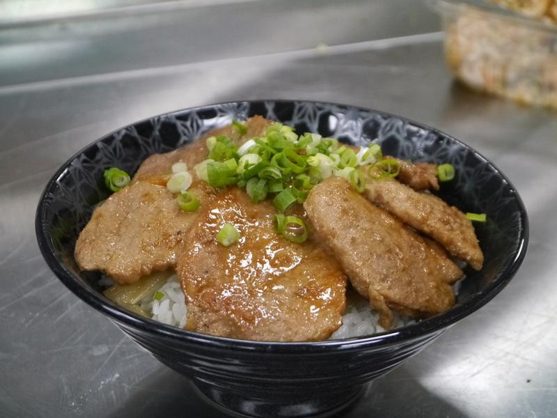 和风烧肉丼