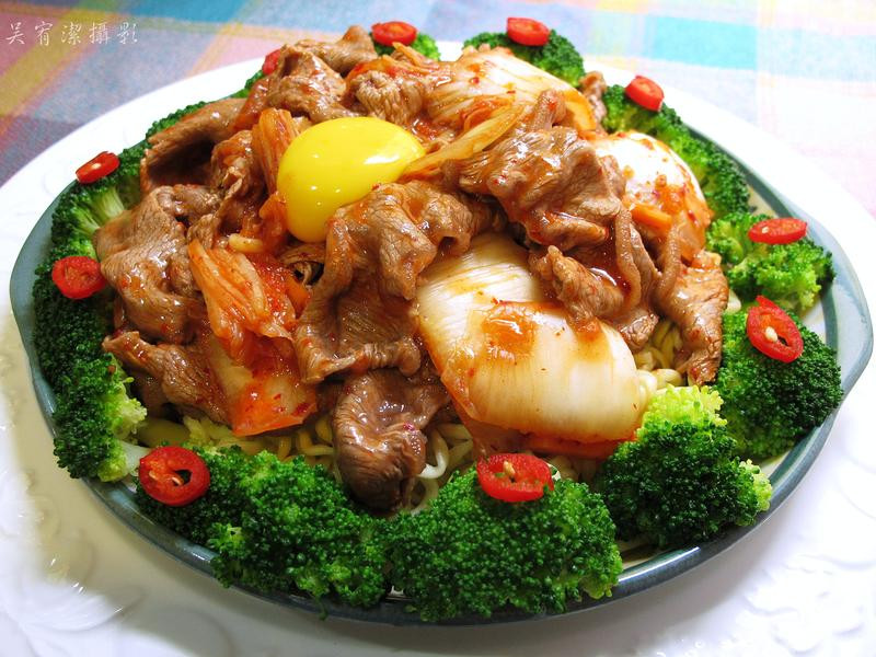 韩式泡菜辣拌牛肉