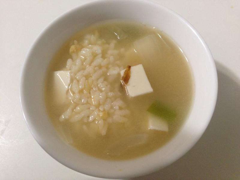 日式酱油鲣鱼片味增汤