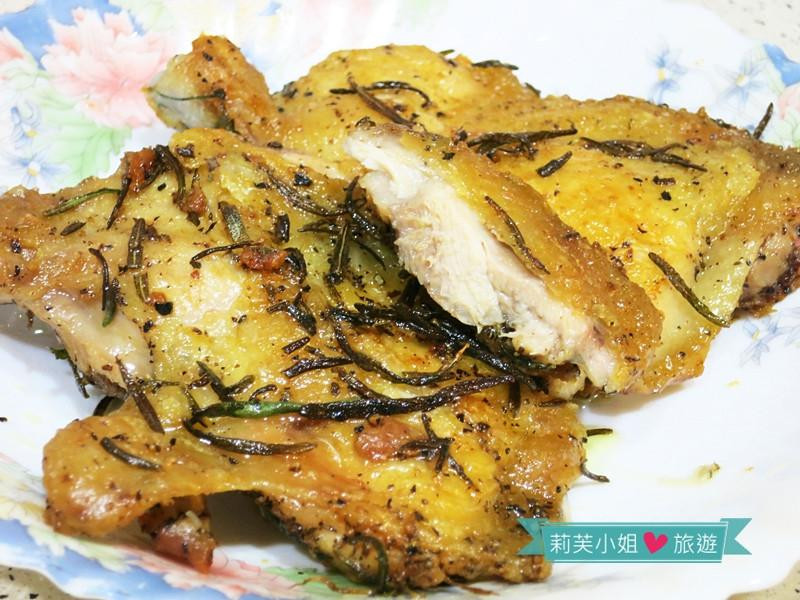 迷迭香佐鸡腿排