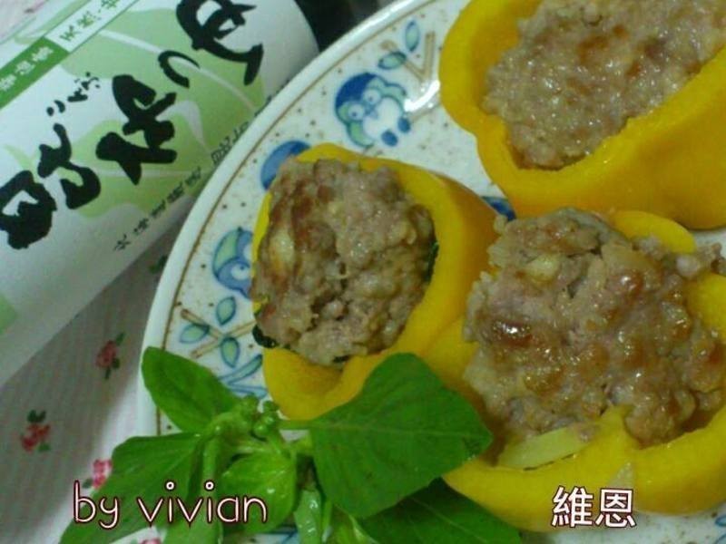 彩椒镶小肉丸