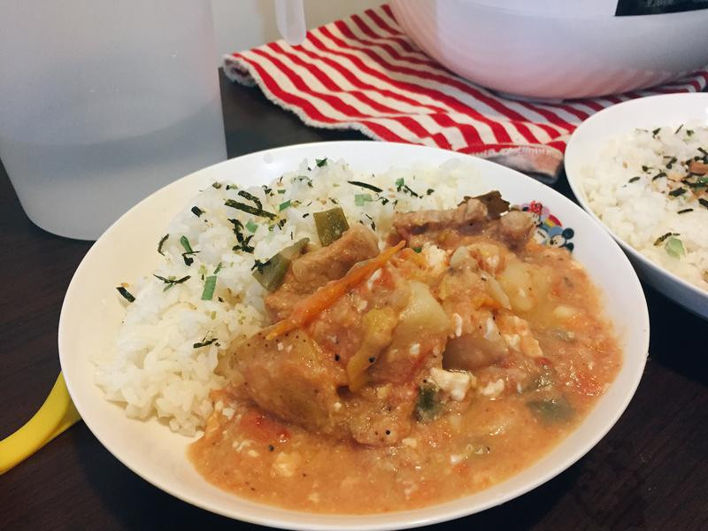 番茄马铃薯炖松阪肉