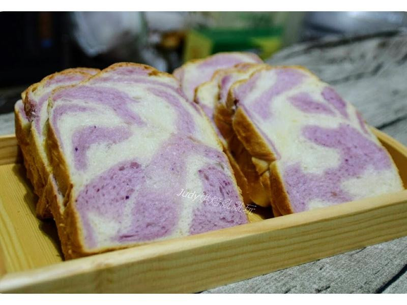 紫薯双色吐司