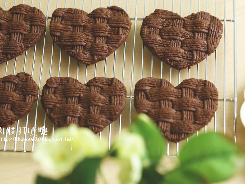 巧克力心形编织饼干
