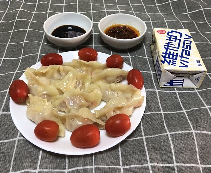 【舅妈厨房】手工饺子+圣女果