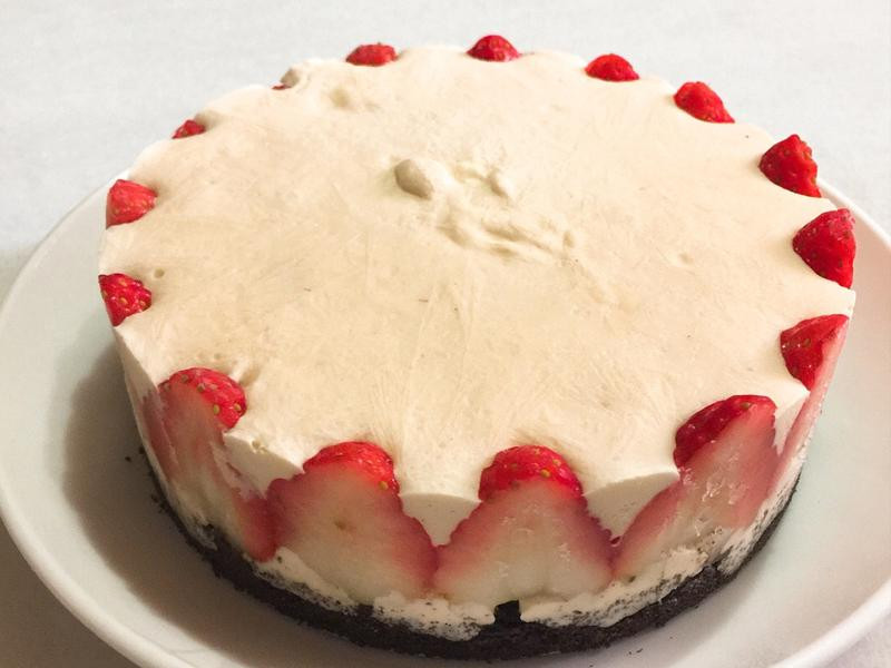 草莓生乳酪蛋糕