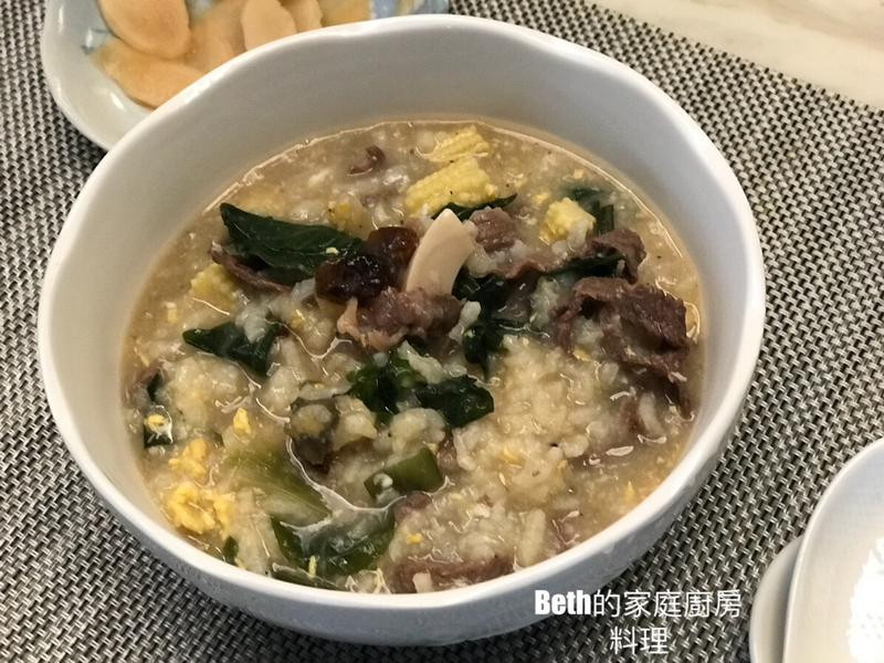 金银蛋瘦肉粥 