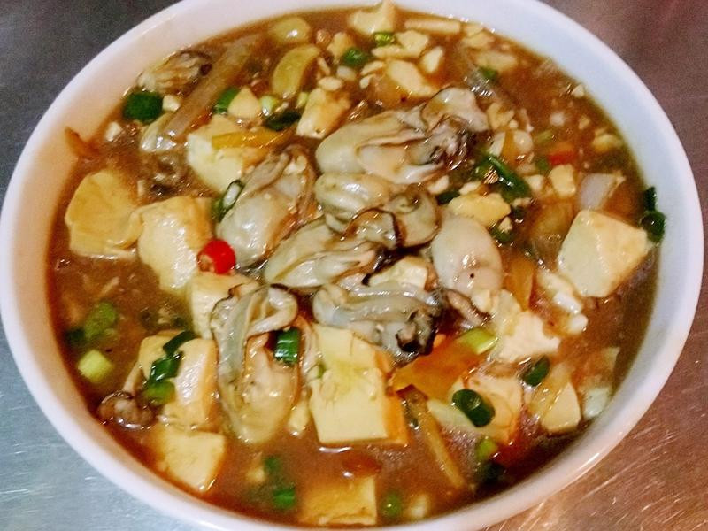 家常豆腐鲜蚵 