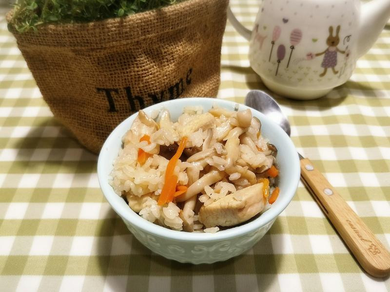 零失败鸡肉菇菇炊饭